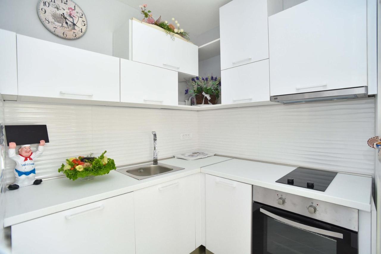 Verbalj Apartment With Swimming Pool Kotor Exterior foto
