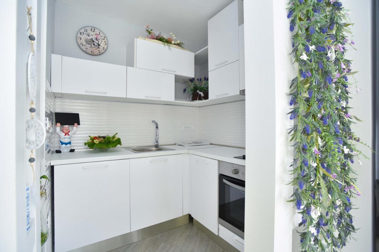 Verbalj Apartment With Swimming Pool Kotor Exterior foto